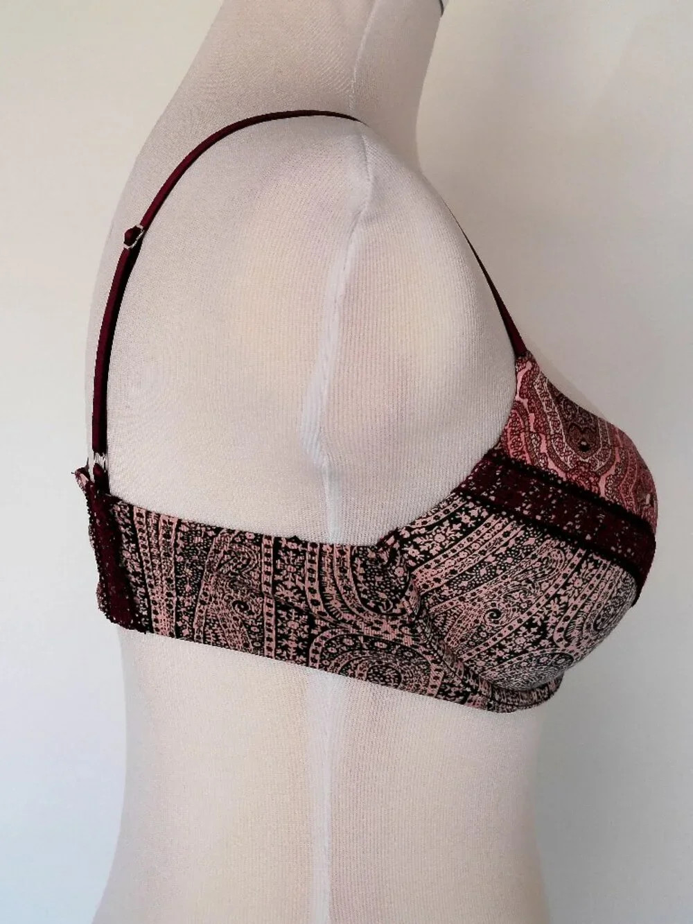 Victoria's Secret Very sexy push-up bra Size 32D Plum & Black Paisley Pattern - Picture 3 of 6